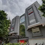 Oyo Townhouse 150 Shreyas Colony